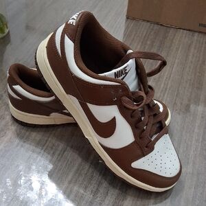 Nike Men's Chocolate Brown and White Sneakers